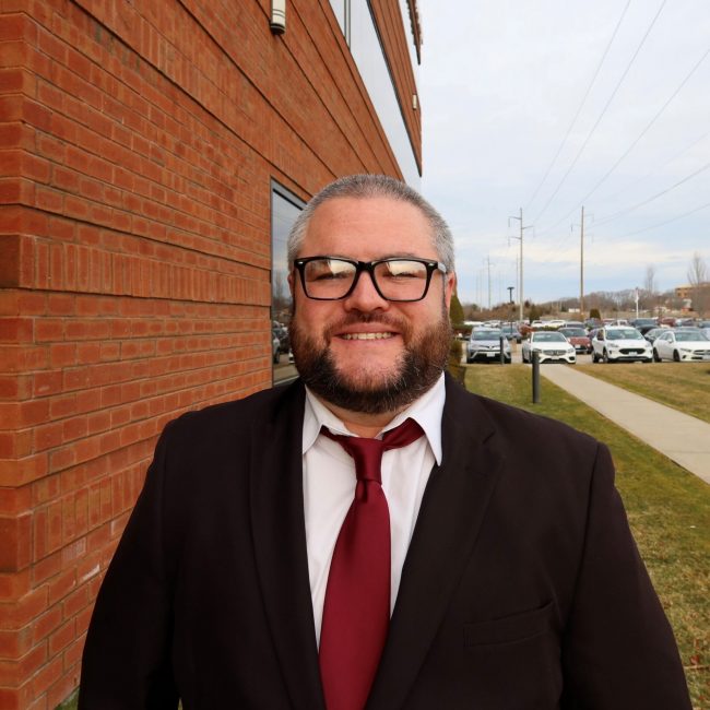 Tim Carroll Headshot